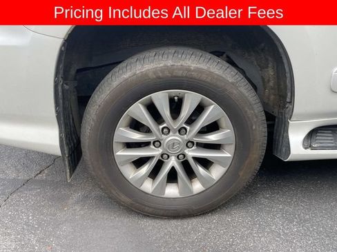 Used 2018 Lexus GX 460 Premium w/ Premium Package AWD/4WD image 8