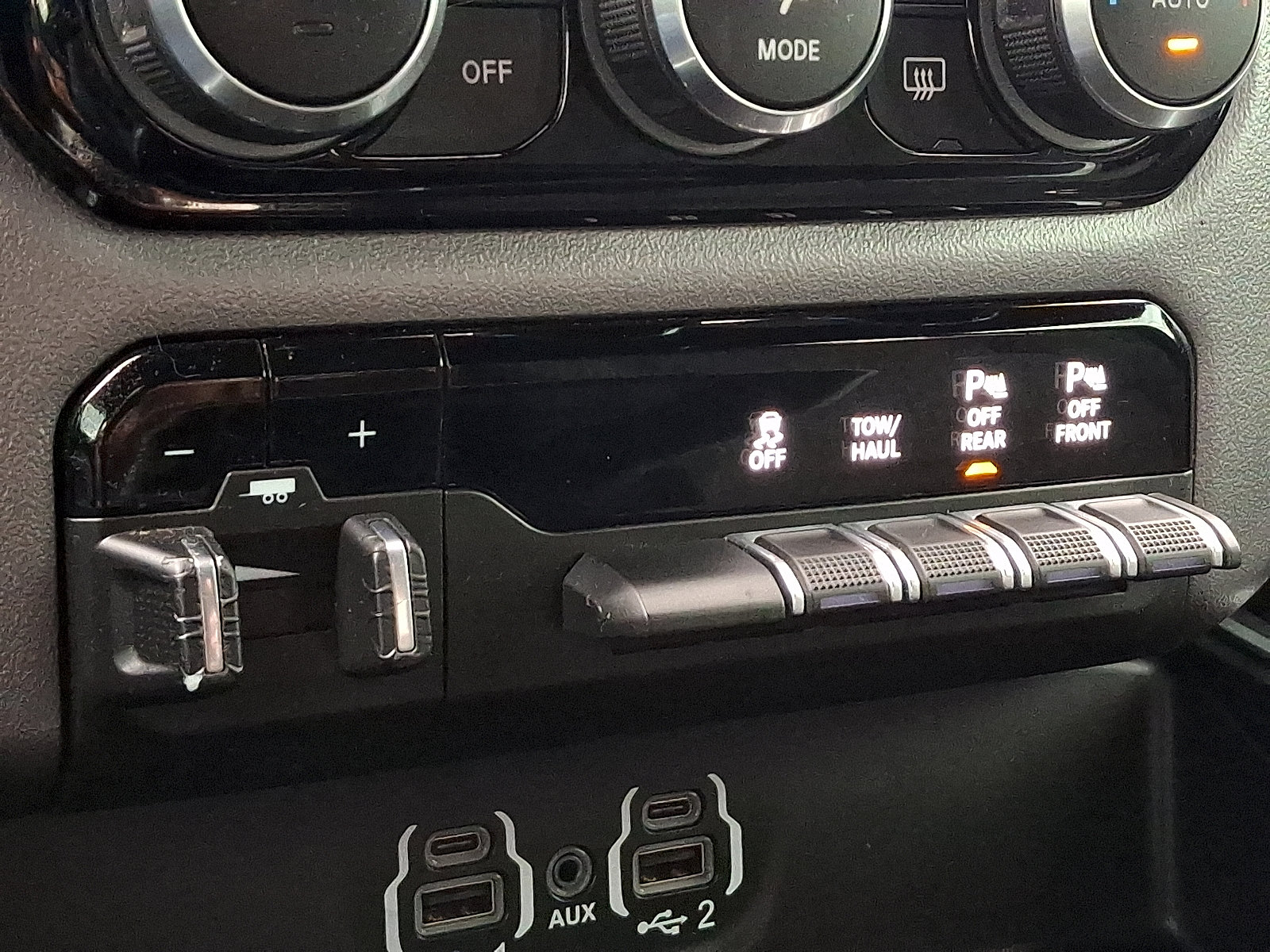 Certified 2023 RAM 1500 Big Horn AWD/4WD image 24