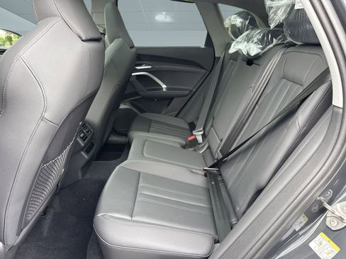 New 2025 Audi Q5 Premium Plus image 15