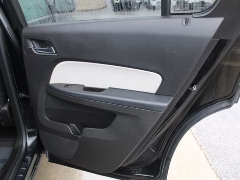 Used 2014 Chevrolet Equinox LS image 22