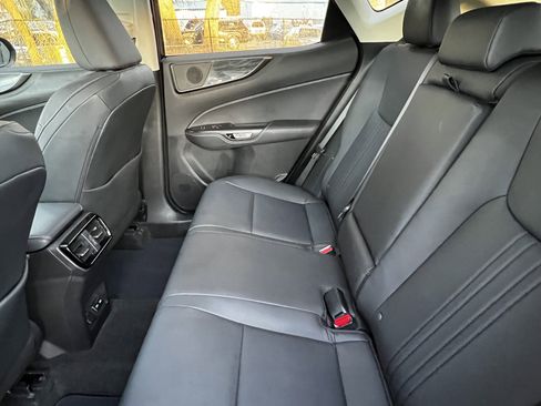 Used 2023 Lexus NX 250 250 Premium image 31