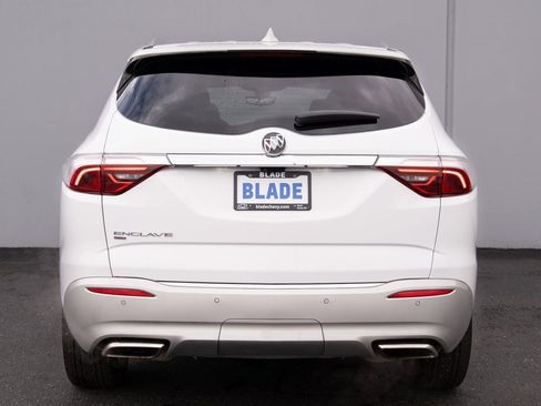 Used 2023 Buick Enclave Premium w/ Experience Buick Package image 25