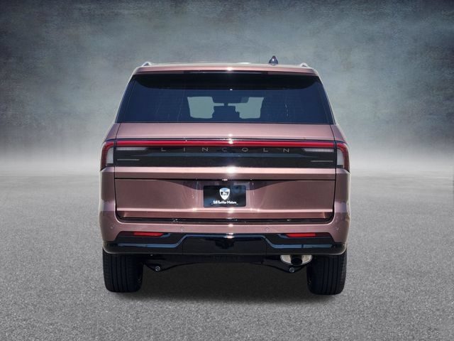 New 2027 Lincoln Navigator Black Label AWD/4WD image 6