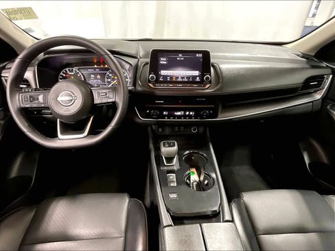 Certified 2024 Nissan Rogue SV w/ SV Premium Package image 21