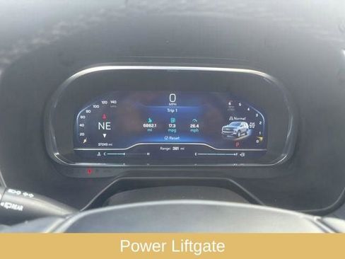 Used 2024 Chevrolet Tahoe Premier image 25