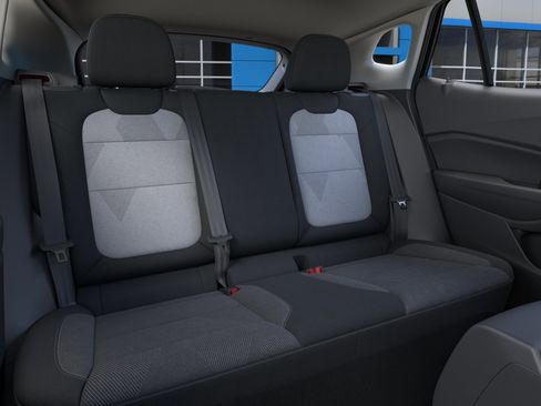 New 2026 Chevrolet Trax LS w/ LS Convenience Package image 38