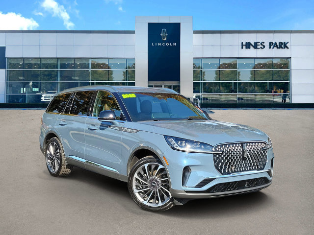Used 2025 Lincoln Aviator Reserve w/ Equipment Group 201A AWD/4WD image 1