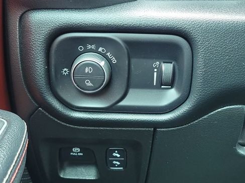 Used 2022 RAM 1500 Rebel w/ Rebel Level 1 Equipment Group AWD/4WD image 31