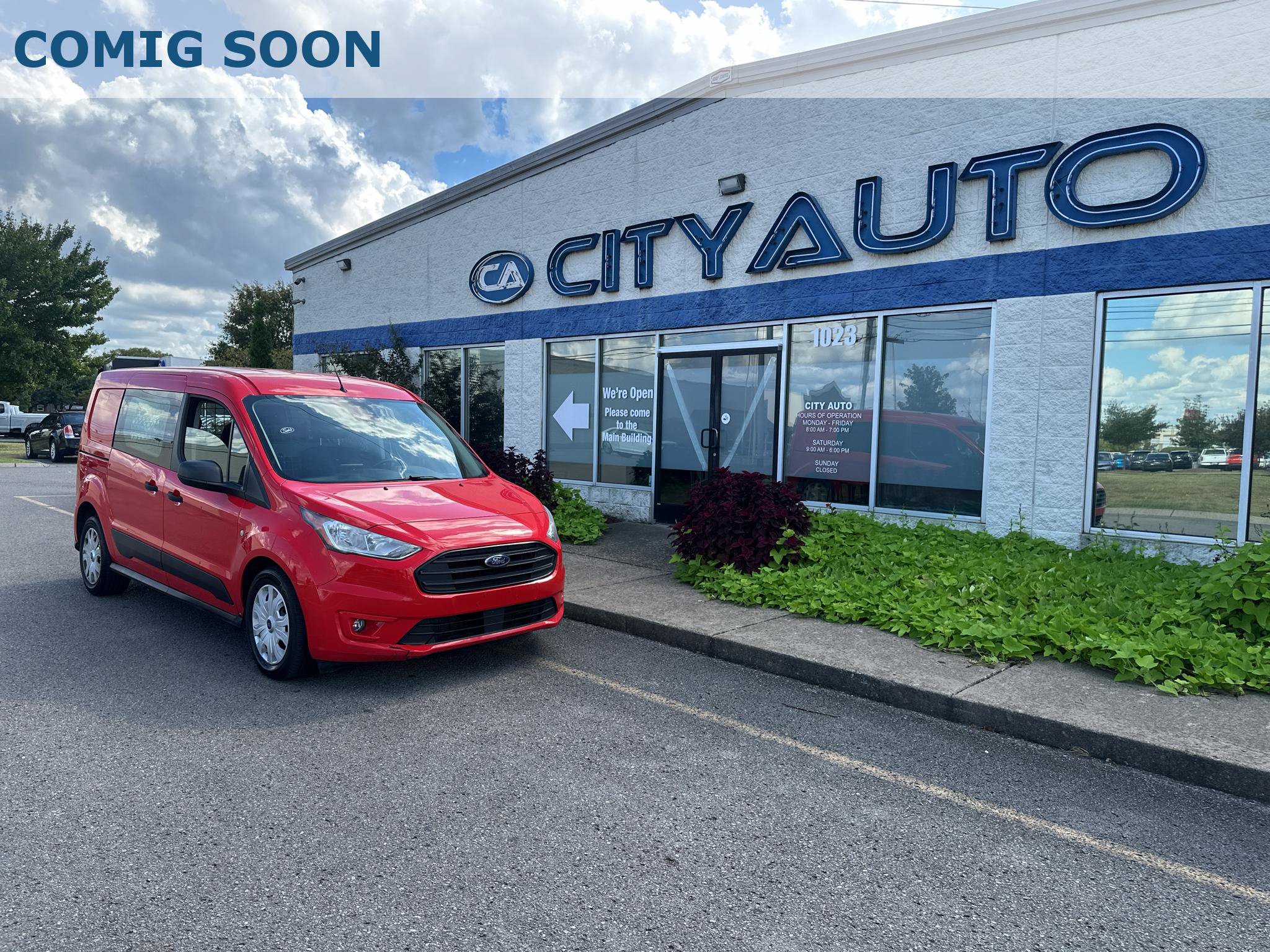 Used 2019 Ford Transit Connect XLT FWD image 1