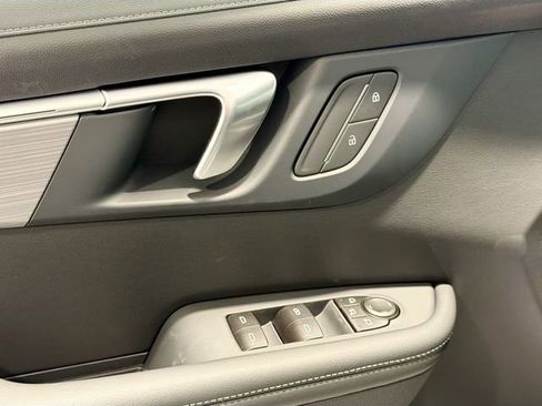 New 2026 Buick Enclave Preferred image 17