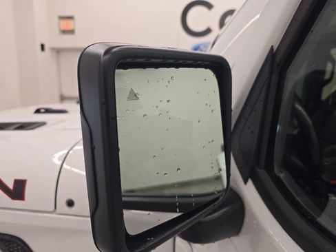 Used 2020 Jeep Gladiator Rubicon AWD/4WD image 38