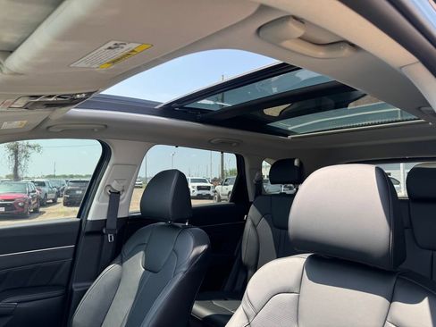 New 2026 Kia Sorento SX AWD/4WD image 17