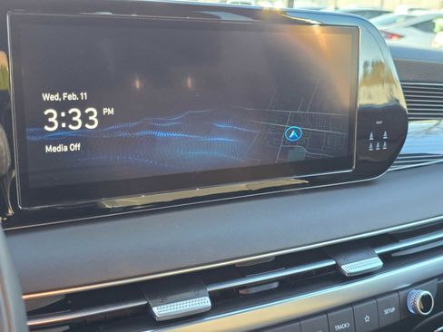 Used 2024 Hyundai Palisade Calligraphy image 32