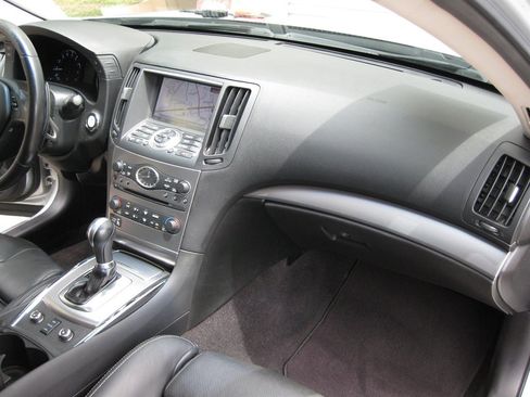 Used 2013 INFINITI G37 x Sedan w/ Premium Pkg AWD/4WD image 34