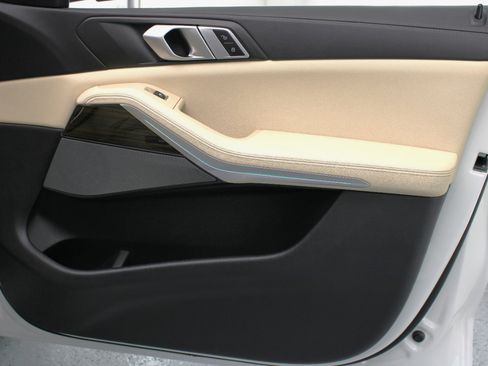 Used 2019 BMW X5 xDrive40i image 52