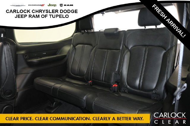 Used 2023 Jeep Wagoneer Series II AWD/4WD image 31