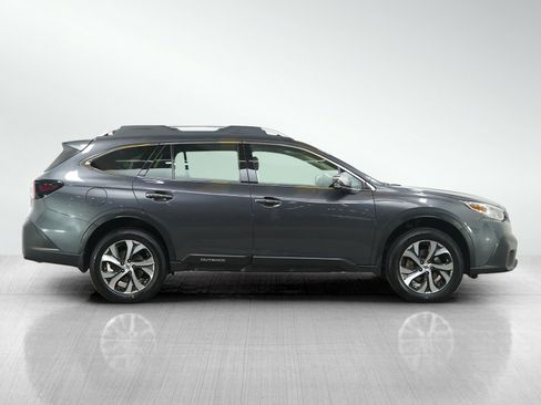 Used 2022 Subaru Outback Touring XT image 6