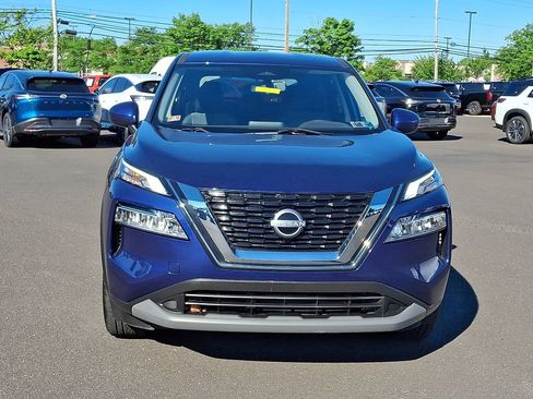 Certified 2023 Nissan Rogue SV AWD/4WD image 2