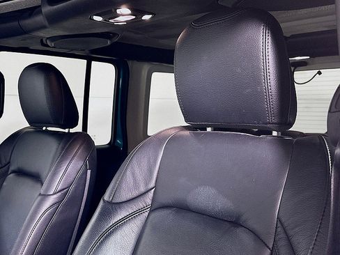 Used 2020 Jeep Wrangler Unlimited Sahara w/ Uconnect 4C Nav & Sound Group image 20