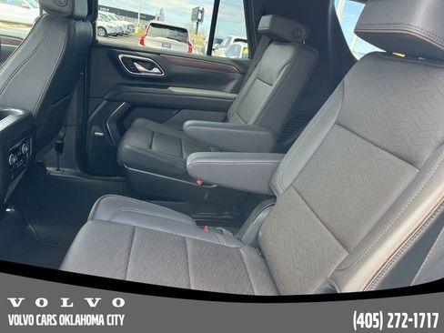 Used 2024 Chevrolet Tahoe High Country image 15