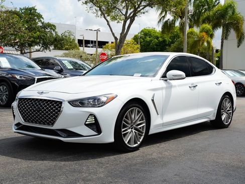 Used 2020 Genesis G70 2.0T RWD image 3