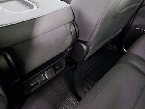 Certified 2026 GMC Sierra 2500 SLE w/ SLE Value Package; image 24