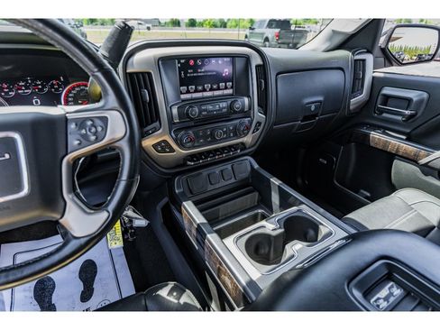 Used 2016 GMC Sierra 1500 Denali AWD/4WD image 15