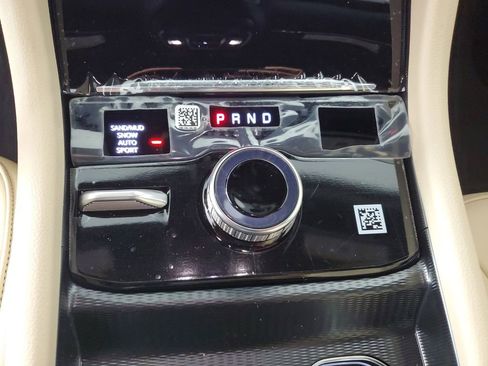 New 2025 Jeep Grand Cherokee Limited w/ Black Appearance Package image 18