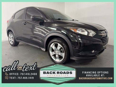 Used 2017 Honda HR-V EX image 1