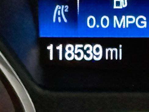 Used 2019 Ford Escape SE FWD image 30
