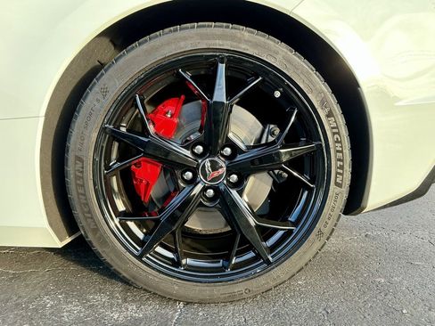 Used 2023 Chevrolet Corvette Stingray w/ Z51 Performance Package image 50