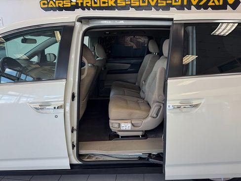 Used 2016 Honda Odyssey EX image 35