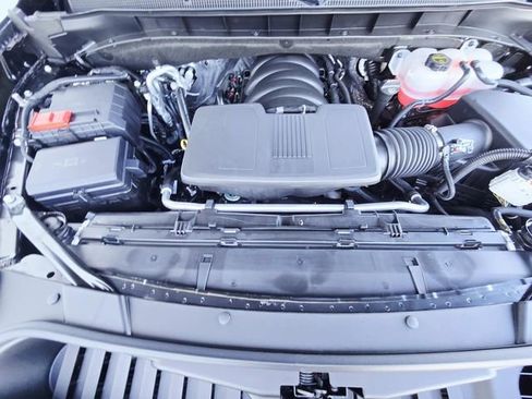 New 2026 Chevrolet Suburban Z71 w/ Comfort Package image 18