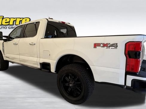 Used 2023 Ford F350 Platinum w/ FX4 Off-Road Package AWD/4WD image 2