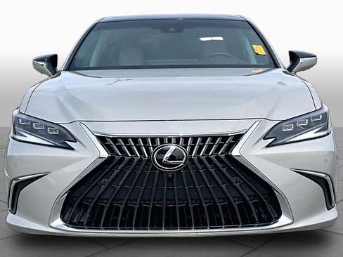Used 2022 Lexus ES 350 Ultra Luxury w/ Accessory Package 2 FWD image 4