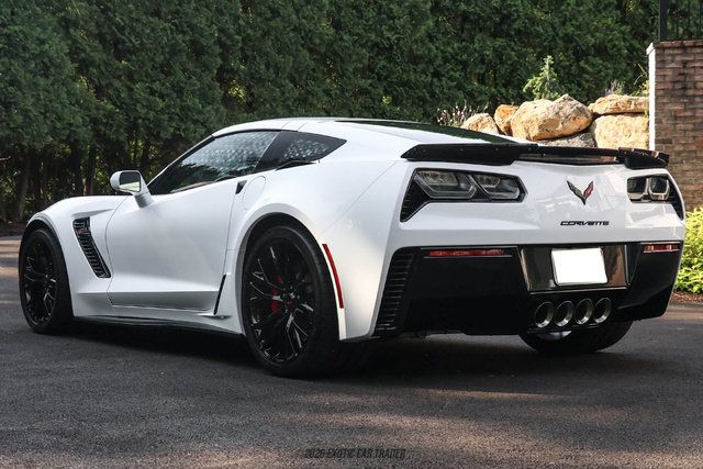 Used 2016 Chevrolet Corvette Z06 w/ 2LZ Preferred Equipment Group RWD image 22