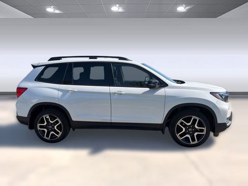 Used 2023 Honda Passport Elite image 7