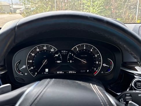 Used 2019 BMW 530i image 12