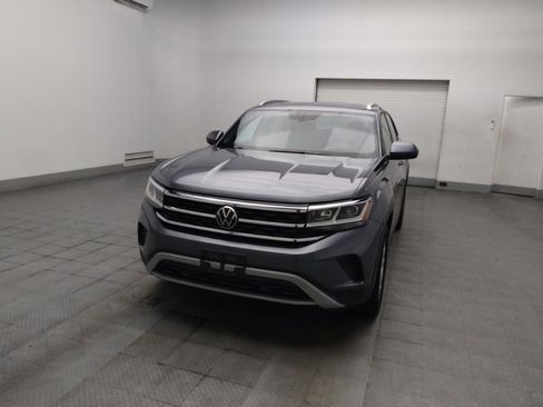 Used 2021 Volkswagen Atlas Cross Sport SE w/ Panoramic Sunroof Package AWD/4WD image 15
