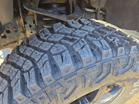 Used 2013 Ford F150 XLT image 11