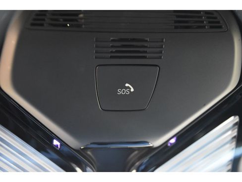 Used 2021 BMW X5 xDrive40i w/ Premium Package image 39