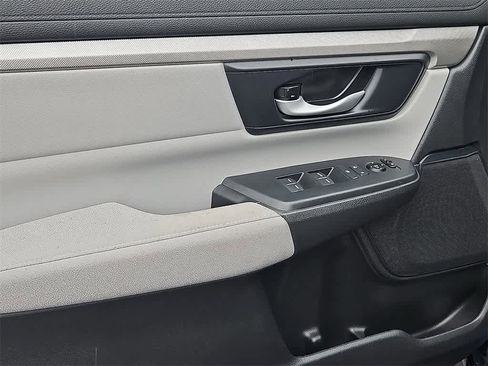 Certified 2020 Honda CR-V LX image 10