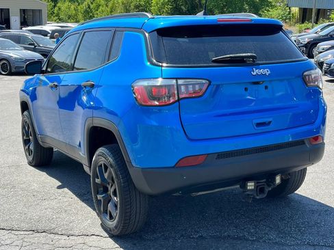 Used 2018 Jeep Compass Sport w/ Tech Group AWD/4WD image 4