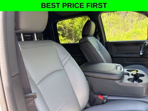 New 2026 RAM 5500 Tradesman w/ Chrome Appearance Group AWD/4WD image 17