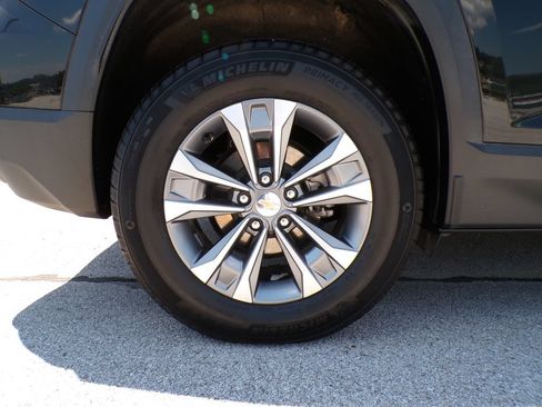 Used 2025 Chevrolet Equinox LT AWD/4WD image 20