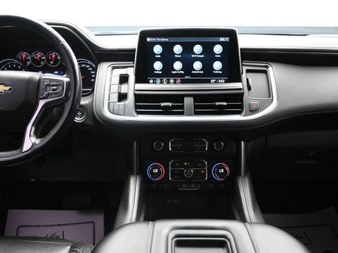 Used 2021 Chevrolet Tahoe LT AWD/4WD image 18