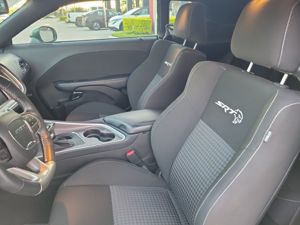 Used 2022 Dodge Challenger SRT Hellcat RWD image 12