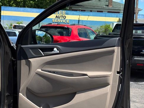 Used 2019 Hyundai Tucson SEL w/ Cargo Package AWD/4WD image 30