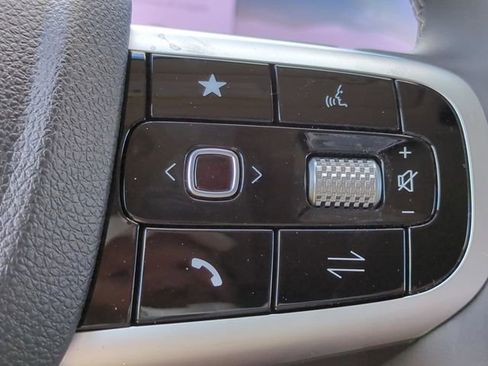 New 2026 Genesis GV70 2.5T Select image 21