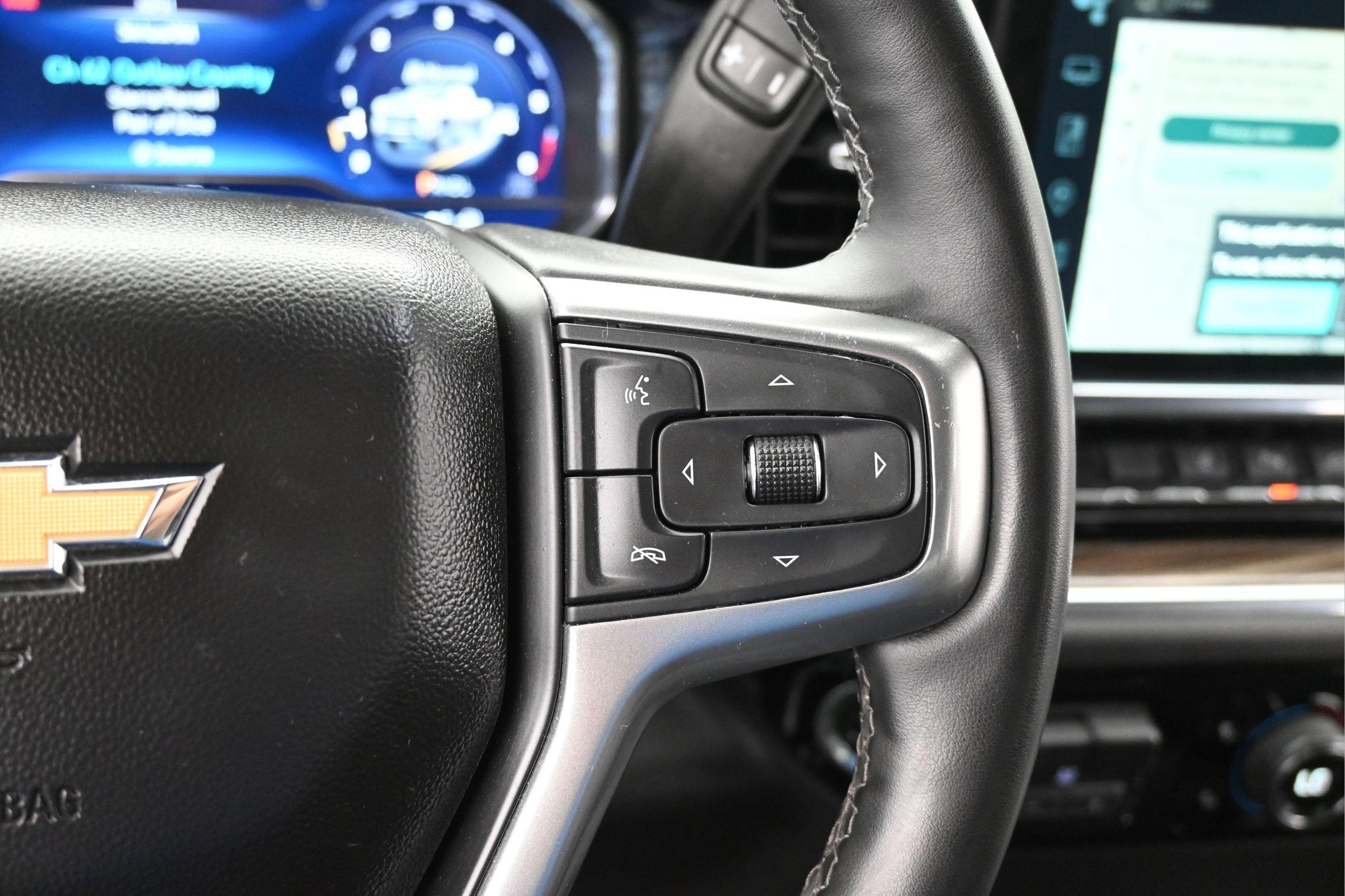Used 2024 Chevrolet Silverado 2500 LT w/ Texas Edition AWD/4WD image 15